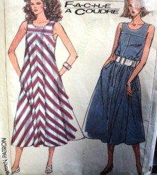 8068 87 FLARE YOKE SLEEVELESS BIAS TENT DRESS PATTERN XL 22-24